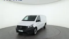 Arktikweiß Gebraucht 2022 Mercedes Vito Van / Kleinbus | € 29.990 (Superpreis)