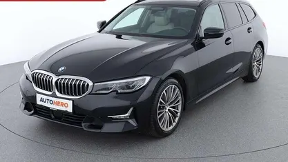 Schwarz Gebraucht 2019 BMW 320 Luxury Line Kombi | € 28.090 (Etwas zu teuer)