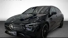 Kosmosschwarz metallic Gebraucht 2024 Mercedes CLA250 Shooting Brake Kombi | € 44.900 (Superpreis)