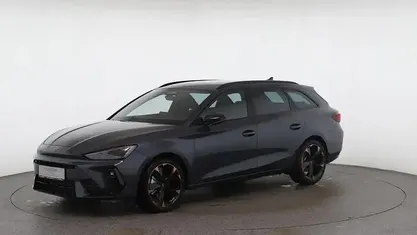 Dunkelgrau metallicperleffekt Gebraucht 2025 Cupra Leon Kombi | € 35.590 (Fairer Preis)