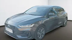 Magnetic metallic (pn4dq) Gebraucht 2024 Ford Focus ST-Line Kombi | € 24.990 (Fairer Preis)