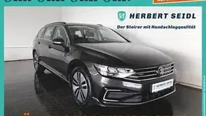 Grau Gebraucht 2021 VW Passat GTE Kombi | € 19.480 (Guter Preis)