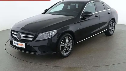 Gebraucht Mercedes C300e Avantgarde 320 PS (235 kW) 2020 Schwarz Limousine