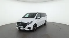Bergkristallweiß met Gebraucht 2025 Mercedes V300 Avantgarde Van / Kleinbus | € 95.990 (Superpreis)