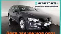 Grau Gebraucht 2021 VW Passat Business Kombi | € 20.980 (Fairer Preis)