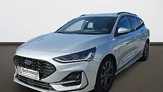 Silber Gebraucht 2024 Ford Focus ST-Line Limousine | € 23.900 (Fairer Preis)