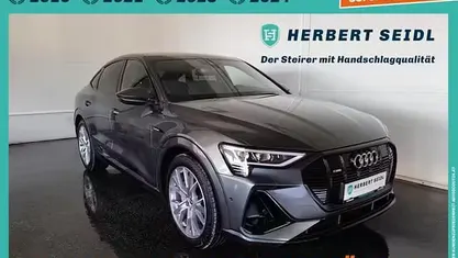 Gebraucht Audi e-tron S-Line 230 kW (313 PS) 2021 SUV