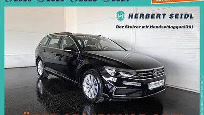Schwarz Gebraucht 2022 VW Passat Sport Kombi | € 22.380 (Fairer Preis)