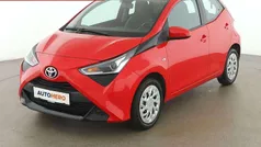 Rot Gebraucht 2019 Toyota Aygo X-play Kleinwagen | € 9.990 (Fairer Preis)