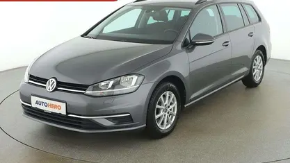 Gebraucht VW Golf VII Comfortline 150 PS (110 kW) 2020 Grau Kombi