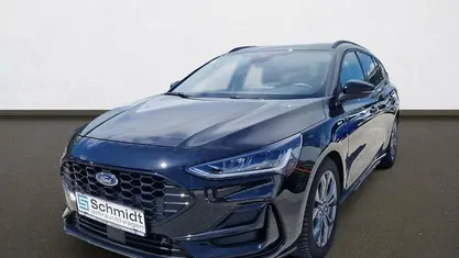 Schwarz Gebraucht 2024 Ford Focus ST-Line Limousine | € 24.990 (Fairer Preis)