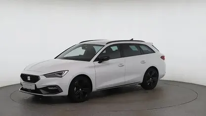 Weiss metallic Gebraucht 2025 Seat Leon FR Kombi | € 27.990 (Fairer Preis)