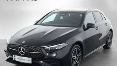 Kosmosschwarz metallic Gebraucht 2023 Mercedes A250 Limousine | € 32.900 (Fairer Preis)