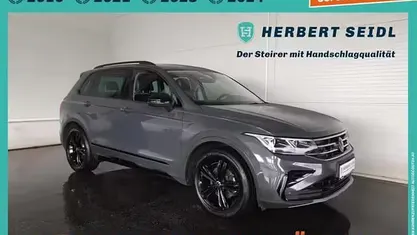 Gebraucht VW Tiguan Sport 150 PS (110 kW) 2022 Grau SUV