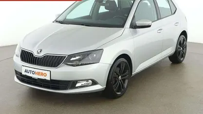 Silber Gebraucht 2017 Skoda Fabia Ambition Kleinwagen | € 10.590 (Guter Preis)