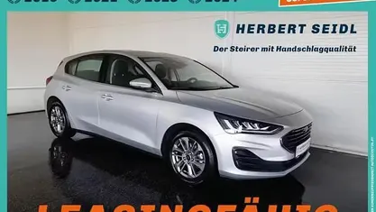 Silber Gebraucht 2023 Ford Focus Active Limousine | € 19.480 (Fairer Preis)