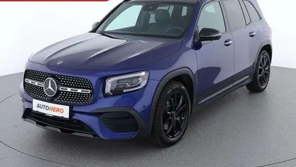 Blau Gebraucht 2022 Mercedes GLB220 AMG line SUV | € 47.090 (Fairer Preis)