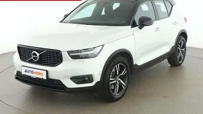 Weiß Gebraucht 2018 Volvo XC40 R-Design SUV | € 24.990 (Superpreis)