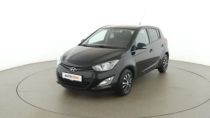 Gebraucht Hyundai i20 GO! 86 PS (63 kW) 2015 Schwarz Limousine