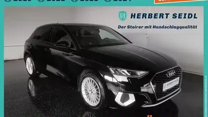 Gebraucht Audi A3 Advanced Plus 150 PS (110 kW) 2020 Schwarz Limousine