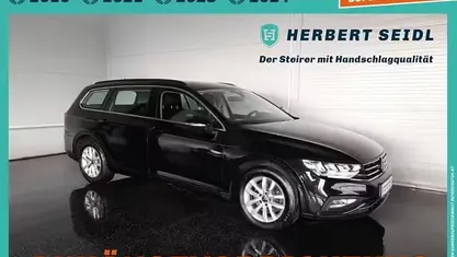 Gebraucht VW Passat Business 150 PS (110 kW) 2022 Kombi