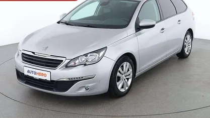 Gebraucht Peugeot 308 Active 120 PS (88 kW) 2017 Kombi