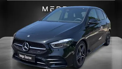 Gebraucht Mercedes B220 AMG line 190 PS (139 kW) 2024 Van / Kleinbus