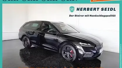 Schwarz Gebraucht 2022 Skoda Octavia RS Kombi | € 26.880 (Fairer Preis)