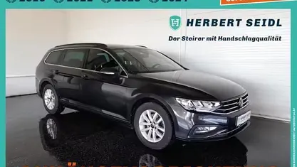 Gebraucht VW Passat Business 150 PS (110 kW) 2022 Grau Kombi