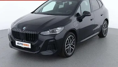 Schwarz Gebraucht 2023 BMW 225 Active Tourer M Sport Van / Kleinbus | € 34.090 (Fairer Preis)