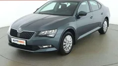 Grau Gebraucht 2017 Skoda Superb Active Limousine | € 14.990 (Fairer Preis)