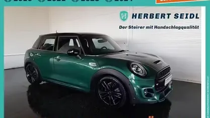 Gebraucht Mini John Cooper Works 192 PS (141 kW) 2019 Grün Kleinwagen