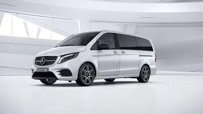 Bergkristallweiß met Gebraucht 2023 Mercedes V300 Exclusive Van / Kleinbus | € 95.988 (Fairer Preis)