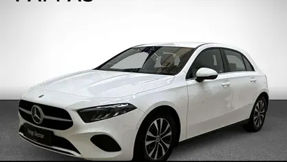Gebraucht Mercedes A180 Edition 116 PS (85 kW) 2025 Polarweiß Kleinwagen