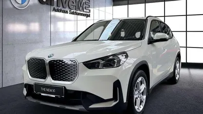 Gebraucht BMW iX1 Shadowline 150 kW (204 PS) 2025 SUV