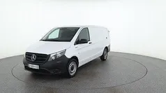 Gebraucht 2023 Mercedes e-Vito Van / Kleinbus | € 37.188 (Etwas zu teuer)