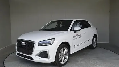 Weiss normal Neu 2025 Audi Q2 Admired SUV | € 31.990 (Fairer Preis)