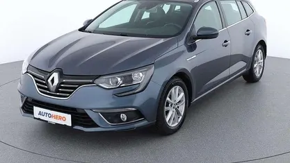 Grau Gebraucht 2017 Renault Mégane GrandTour Intens Kombi | € 13.690 (Etwas zu teuer)