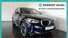 Schwarz Gebraucht 2021 BMW iX3 Impressive SUV | € 42.480 (Fairer Preis)