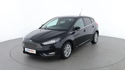 Gebraucht Ford Focus Titanium 120 PS (88 kW) 2016 Schwarz Limousine
