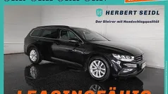 Schwarz Gebraucht 2022 VW Passat Business Kombi | € 21.480 (Fairer Preis)