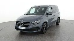 Magnetitgrau Gebraucht 2024 Mercedes T180 Van / Kleinbus | € 39.588