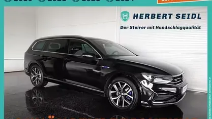 Schwarz Gebraucht 2022 VW Passat Sport Kombi | € 22.480 (Fairer Preis)