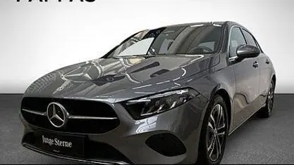 Grau Gebraucht 2024 Mercedes A180 Progressive Limousine | € 35.900 (Fairer Preis)