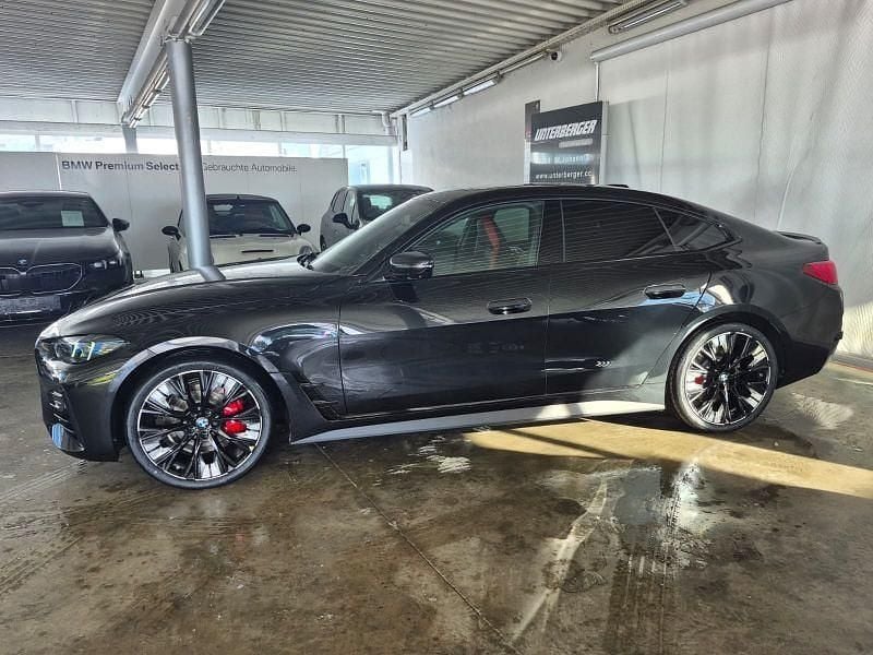 Gebraucht BMW 430 M Sport 286 PS (210 kW) 2026 Saphirschwarz Coupé