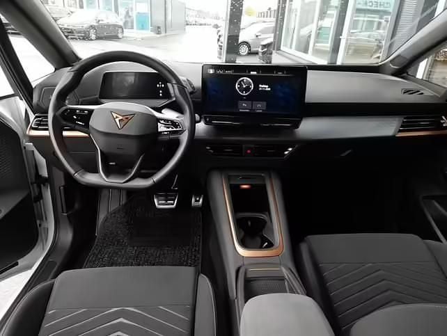 Gebraucht Cupra Born 150 kW (204 PS) 2023 Weiß Kleinwagen