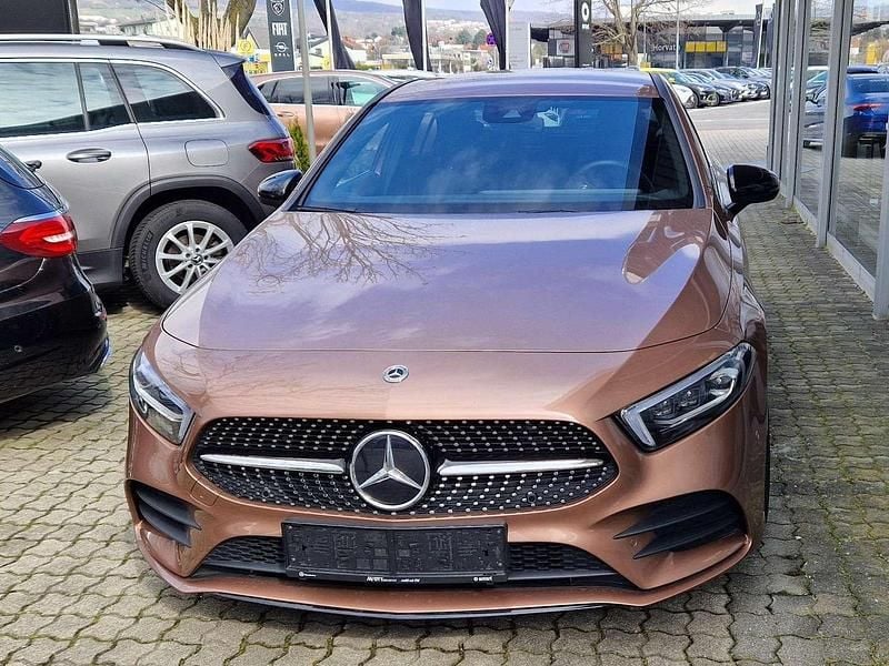 Bronze Gebraucht 2022 Mercedes A180 AMG Limousine | € 29.900 (Fairer Preis) - Bild 1/4