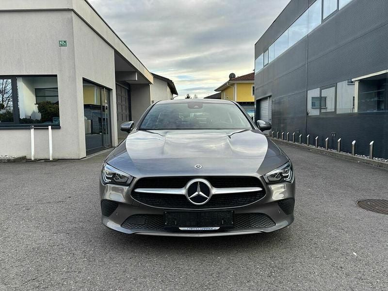 Gebraucht Mercedes CLA180 116 PS (85 kW) 2021 Limousine