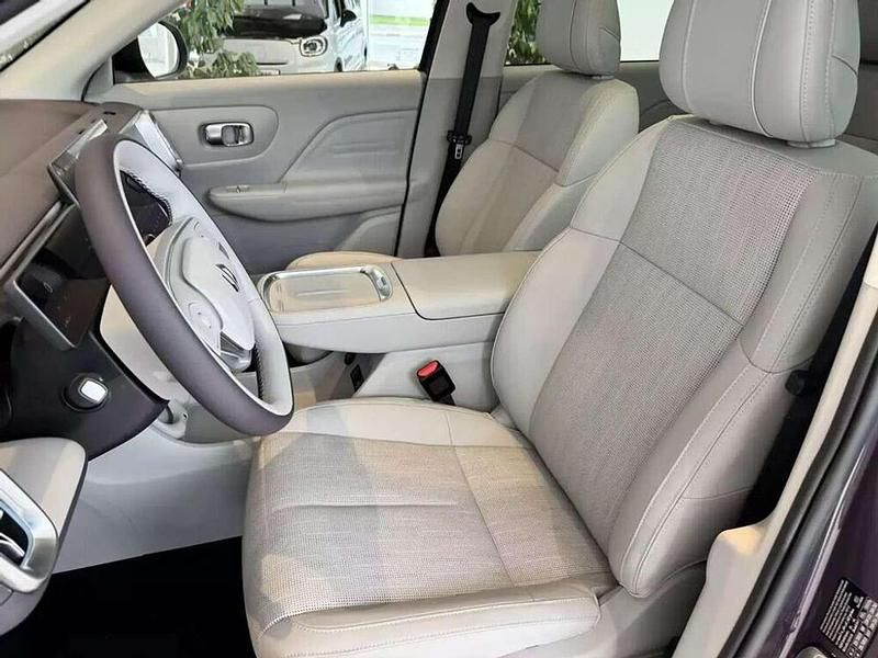 Gebraucht Leapmotor B10 160 kW (218 PS) 2025 Violett SUV