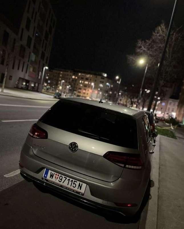 Gebraucht VW Golf VII Trendline 116 PS (85 kW) 2017 Limousine